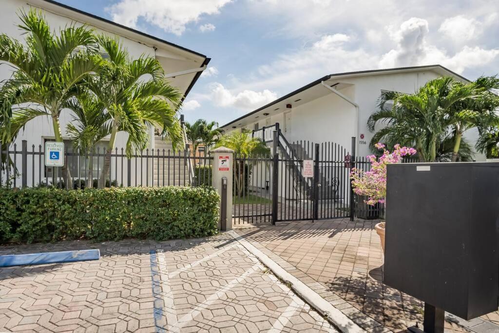 A2 - Endless Summer Vacation Rentals - 3 Bedroom Apartment Close To Casino Fort Lauderdale Esterno foto